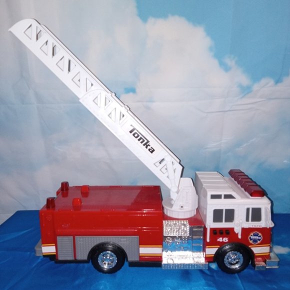 Tonka fire rescue ladder truck 13” Engine "46" - sounds, siren, and lights work! - Picture 1 of 7
